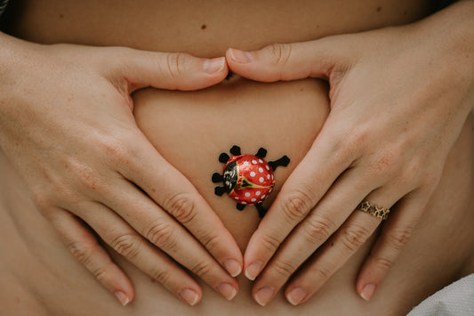 Wie viele Embryonen werden nach einer künstlichen Befruchtung eingesetzt?